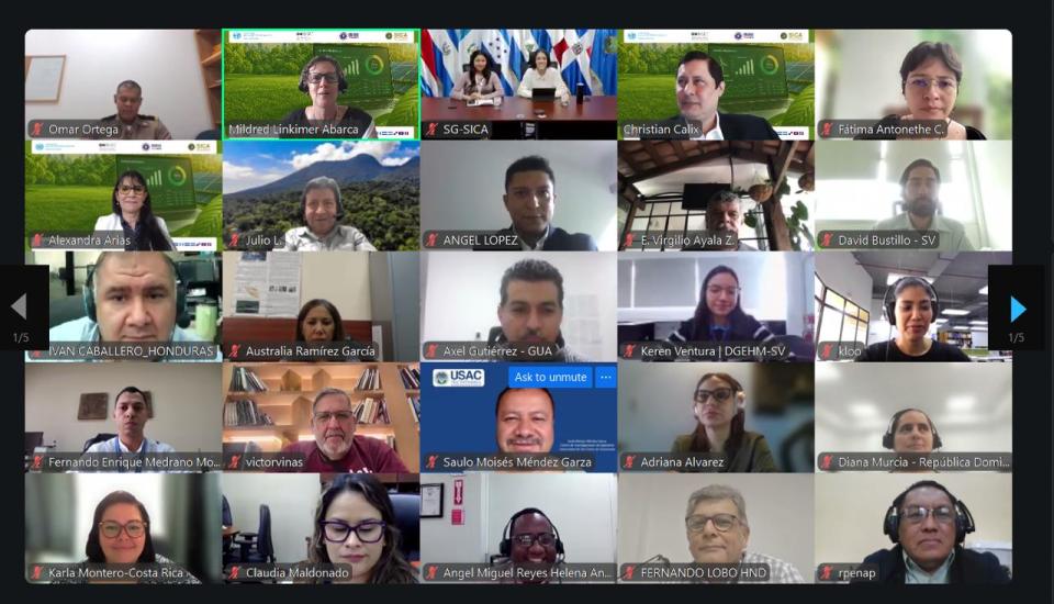 Image of Regional training course in sustainable energy and climate change for 100 professionals from Central America and the Dominican Republic