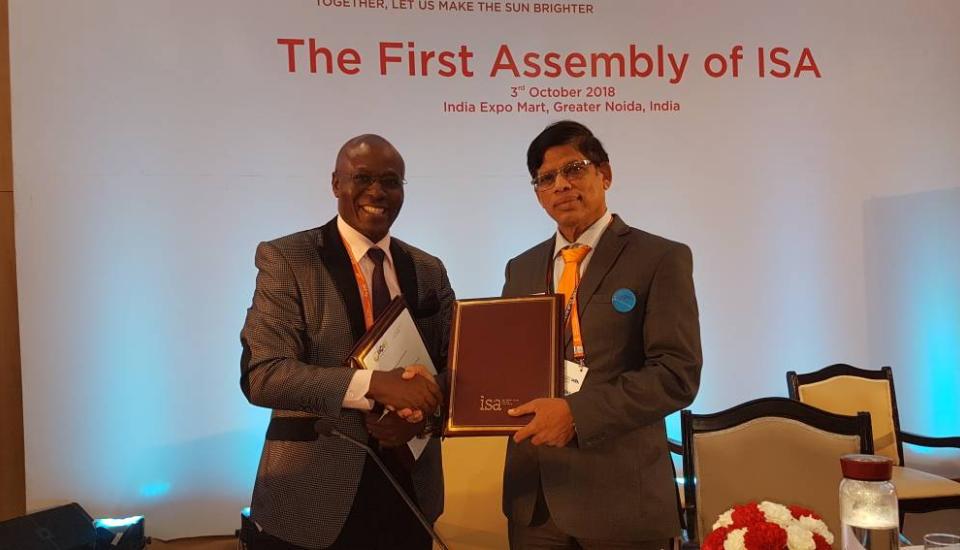 Image of EACREEE signs MoU with ISA on Solar Energy Development