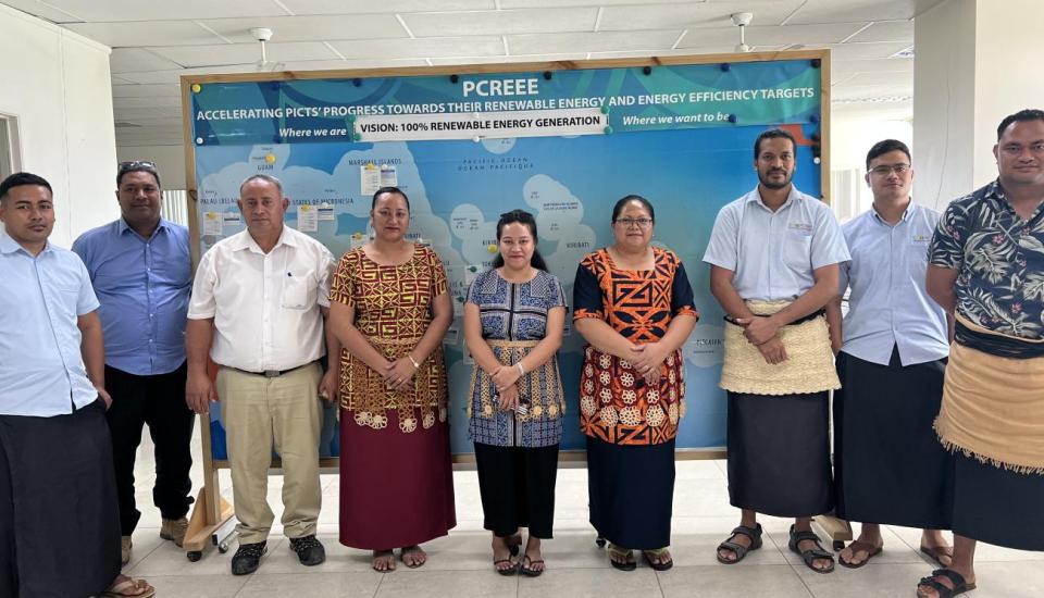 Image of Pacific experts helping to drive global sustainable energy solutions and certifications for small Islands and Territories