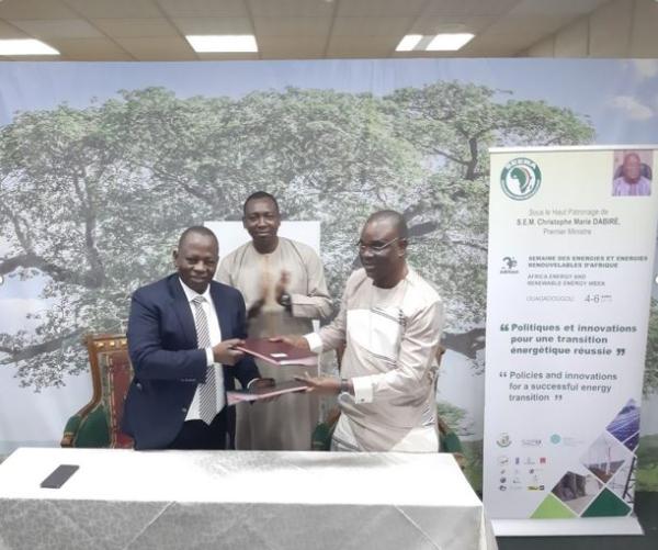 Image of ECREEE and GGGI sign MoU on Green Growth Cooperation in West Africa