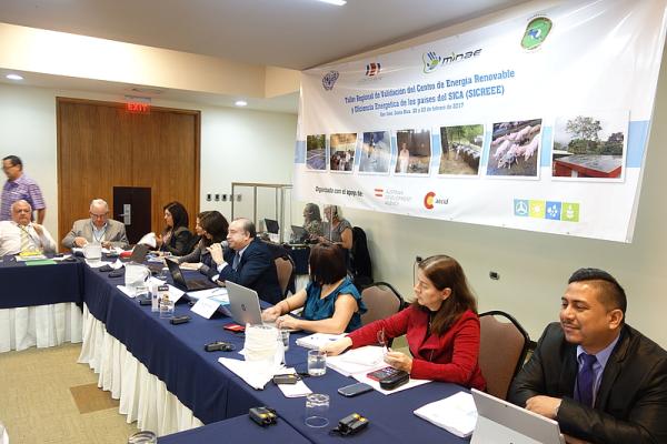 Image of Central American sustainable energy experts endorse plans for the new Centre for Renewable Energy and Energy Efficiency of the SICA countries (SICREEE)