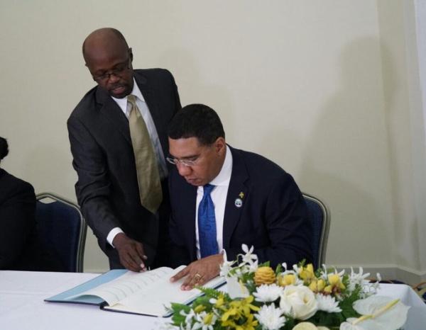Image of CARICOM Member States adopt and sign CCREEE legal agreement