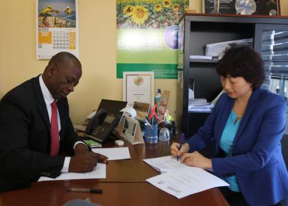Image of ECREEE and POWERCHINA to boost sustainable energy in West Africa